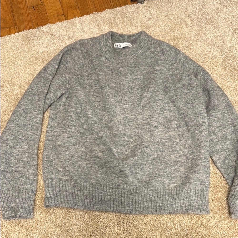 Zara Gray Women’s Wool Sweater